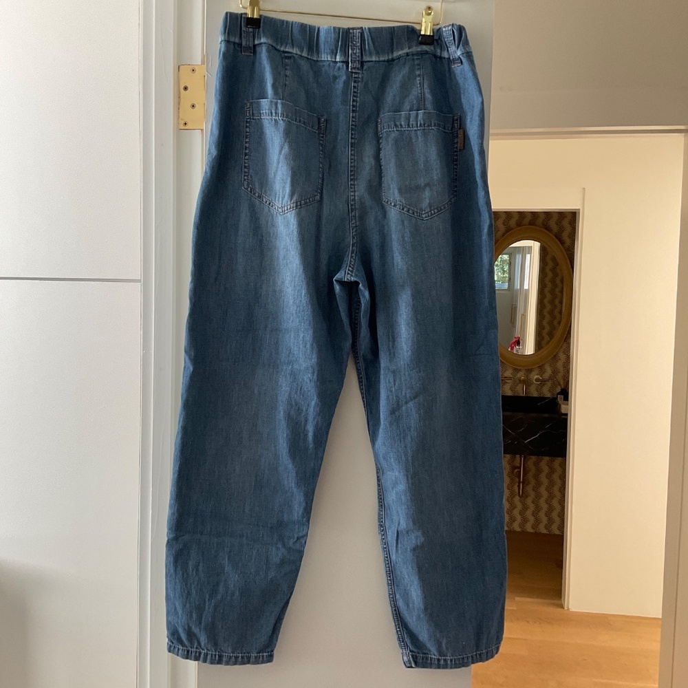 Brunello Cucinelli elastic waist jeans - Picture 2 of 3